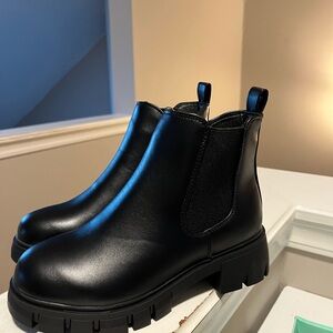 Brand new Ankle boots